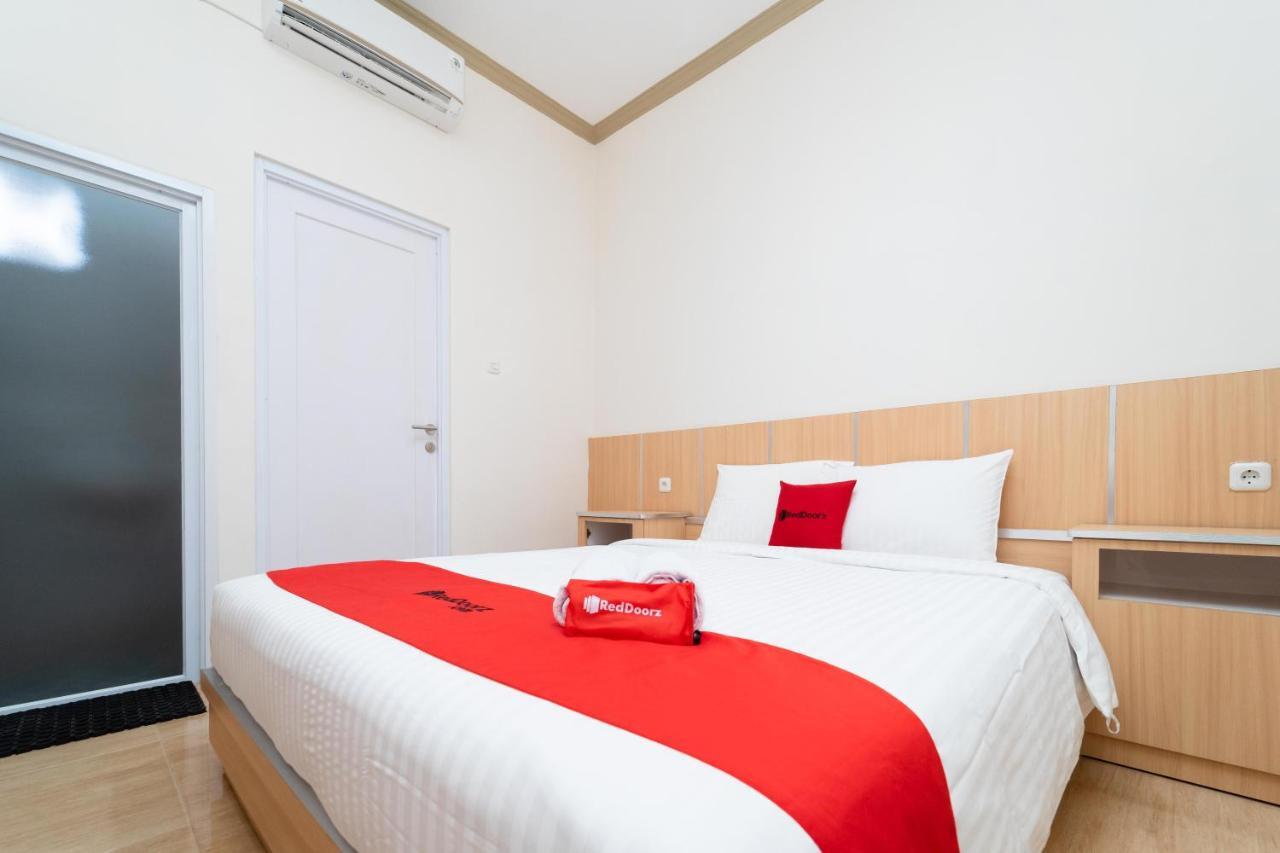 Reddoorz Near Griya Agung Palembang Hotel Talang Kelapa Luaran gambar